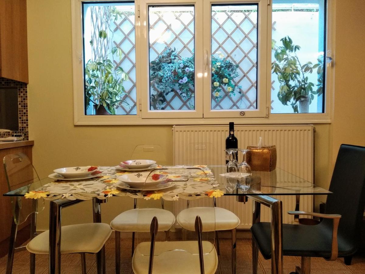 Wonderful Playroom Apartment Athens Luaran gambar